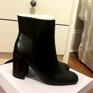 Madden Girl Women's While Ankle Boot New